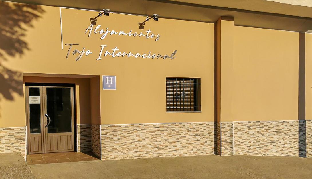 Alojamientos Tajo Internacional Alcántara Exterior foto
